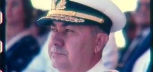 Eski Deniz Kuvvetleri komutanlarından, 1980-1989 yıllarında Milli Güvenlik Konseyi ve Cumhurbaşkanlığı Konseyi üyeliği görevinde de bulunan emekli Oramiral Nejat Tümer vefat etti