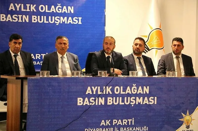 Diyarbakır’da AK Parti’ye katılım sürüyor