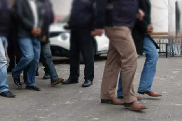 Ankara'da şafak operasyonu!
