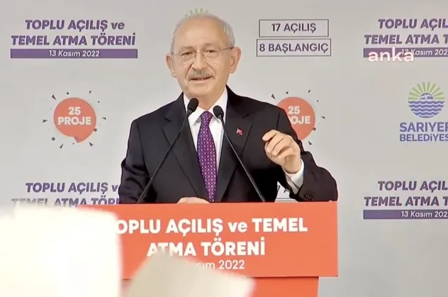 CHP Genel Başkanı Kemal Kılıçdaroğlu'na İstanbul Sarıyer'de protesto şoku! Belediyeden çıkartılan işçiler kağıt fırlattı