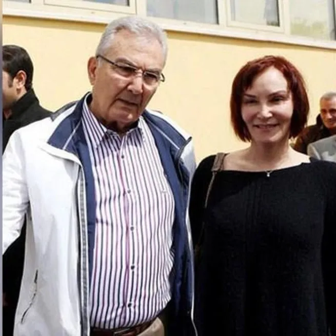 CHP eski Genel Başkanı Deniz Baykal’ın kızı Aslı Baykal, CHPyi bombaladı: Parti ele geçirildi ilkesizlik var