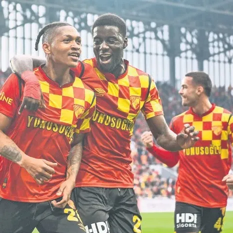 Miroshi formayı kaptı