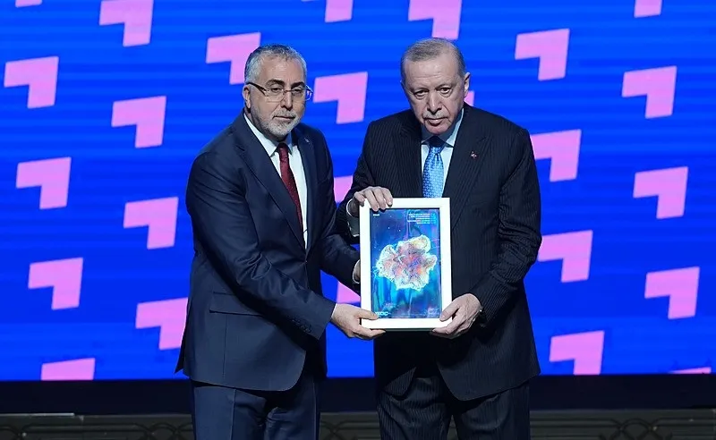 Gençlere büyük destek paketi: Başkan Erdoğan açıkladı: 445 milyar liralık kaynağı bu programa tahsis edeceğiz-6