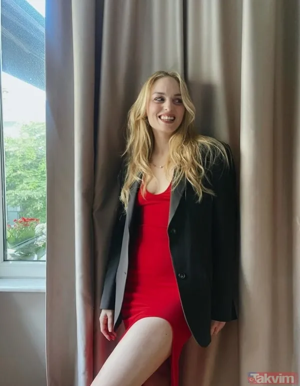 Emre Yusufi ile 4 yıllık ilişkisi bitmişti! Nilperi Şahinkaya ayrılık sonrası ilk kez konuştu: Ömrü oluyor... - 8