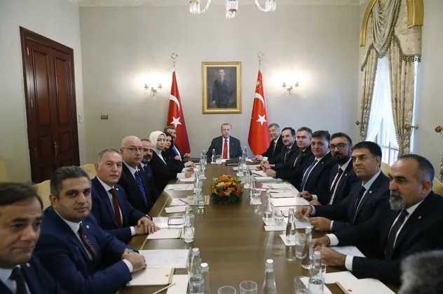 Başkan Erdoğan'dan Dolmabahçe'de önemli kabul
