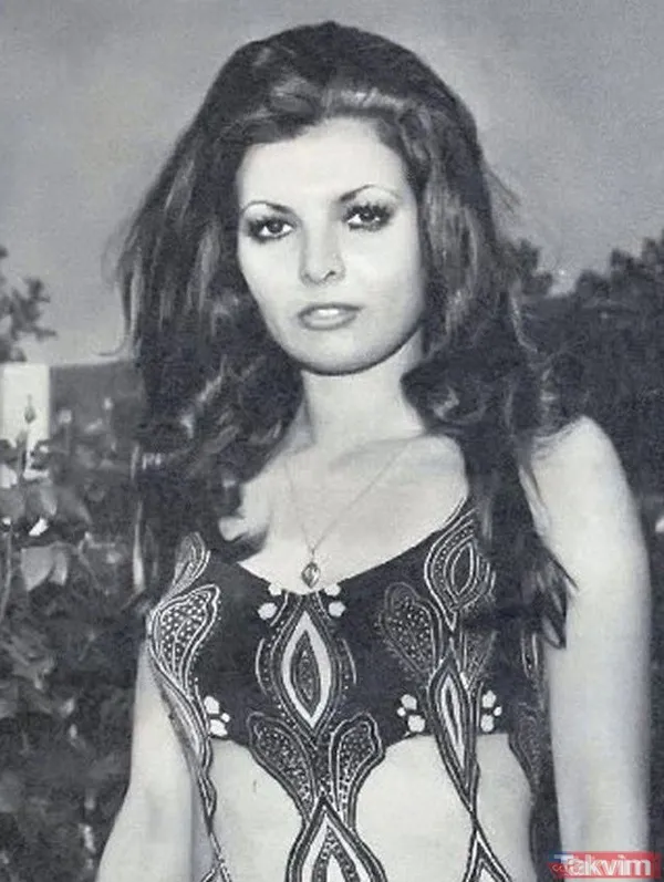 Fenerbahçeli futbolcu ile sahada nikah masasına oturmuştu...Yeşilçam oyuncusu Bahar Erdeniz'in oğlu bakın hangi yakışıklı ünlü çıktı - 2