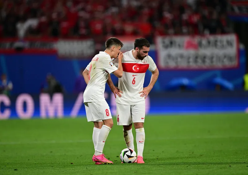euro-2024te-turkiyenin-sampiyonluk-ihtimali-aciklandi-millilerin-yari-final-orani-soke-etti-1720104804873.jpg