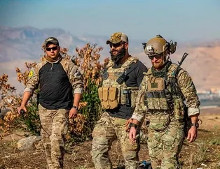 ABD’li askerler YPG’li teröristlerle