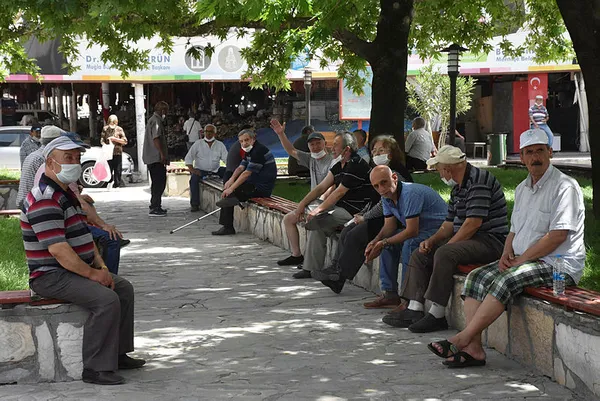 hafta-sonu-sokaga-cikma-yasagi-var-mi-12-13-eylul-sokaga-cikma-yasagi-olacak-mi-1599721766678.jpg Hafta sonu sokağa çıkma yasağı var mı? 12-13 Eylül sokağa çıkma yasağı olacak mı?-4