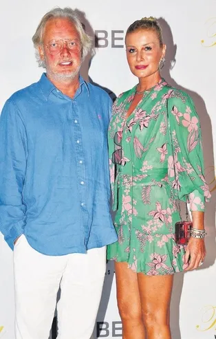 Adnan Şen'in 75 milyon dolara satışa çıkardığı malikanesine Davina Potratz’ın hayranlarından "Elon Musk alsın" kampanyası