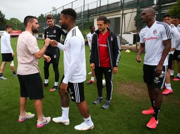 Beşiktaş resmen açıkladı | Rebocho ile yollar ayrıldı-1