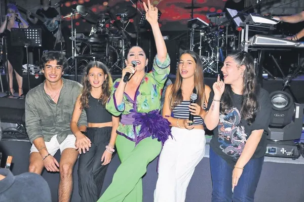 Boşandı boşanıyorlar derken oyuncu Metin Yıldız ve eşi Ceylan Yılmaz aşk tazeledi!