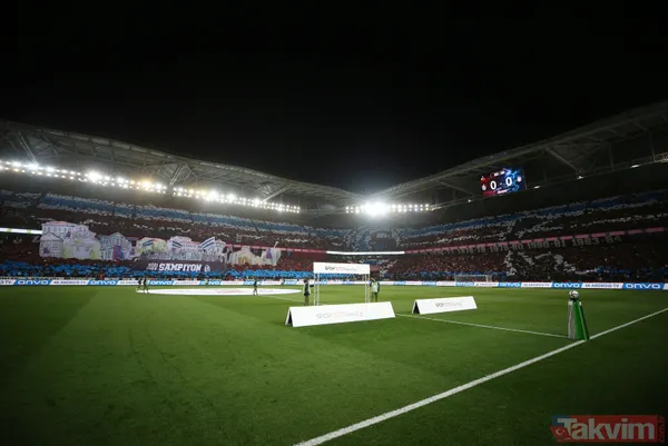 Trabzonspor - Beşiktaş derbisinde muhteşem koreografi! Büyük beğeni topladı... - 8