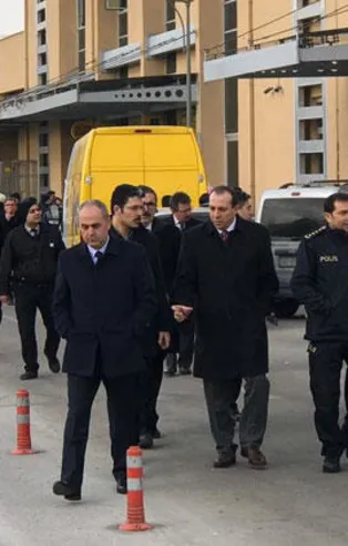 Son dakika... PTT'nin kargo bölümünde patlama