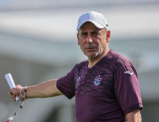 Transfer şimdilik durdu