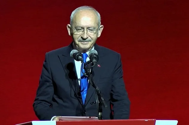 Fiyasko vizyonunda adaylığını ilan eden Kemal Kılıçdaroğlu'na Ekram İmamoğlu'ndan fena gönderme