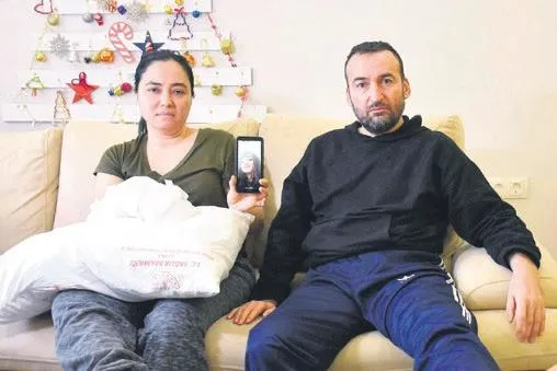 bosanma-asamasindaki-esini-canice-katleden-muhammer-gultas-sirra-kadem-basti-1678232986296.jpeg Boşanma aşamasındaki eşini canice katleden Muhammer Gültaş sırra kadem bastı-10