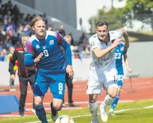 İzlanda evinde hata yapmadı