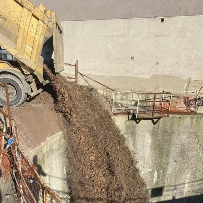 Vizyonsuz Ekrem İmamoğlunun sıfır belediyeciliği tekrar gündem oldu! Hafriyat doldurulan yer için utanmadan 2. kez tören düzenledi...