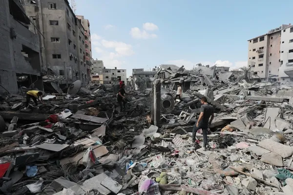 Belaruslu gazeteci ekran önünde kinini kustu: Filistinli çocukların öldürülmesi doğru İsrailli çocuklar yaşamayı hak ediyor-5