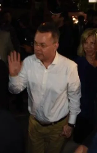 Son dakika: Brunson, ABD Hava Kuvvetleri üssünde!