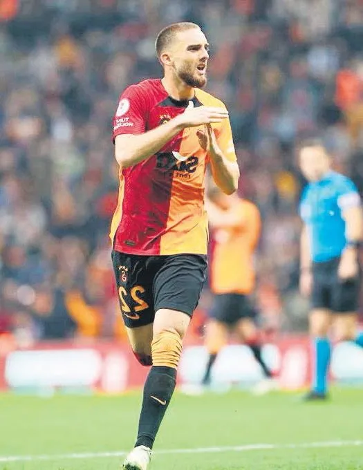 futbolcusu-basketbolcusu-tek-yurek-oldu-deprem-bolgesine-yardim-etmek-icin-varini-yogunu-ortaya-koydu-1675991572102.jpeg Futbolcusu basketbolcusu tek yürek oldu! Deprem bölgesine yardım etmek için varını yoğunu ortaya koydu-7