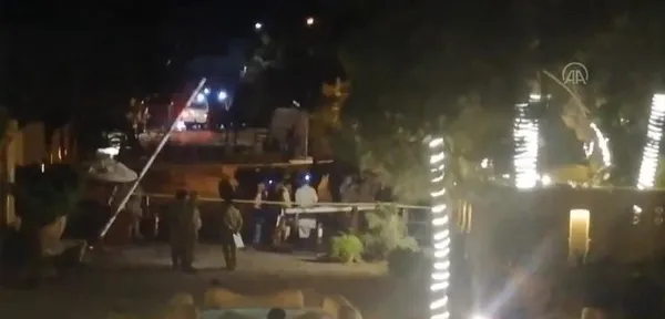 pakistanda-turk-heyetin-kaldigi-otelde-patlama-3-olu-11-yarali-1619036129765.jpeg Pakistan'da Türk heyetin kaldığı otelde patlama: 3 ölü, 11 yaralı-2