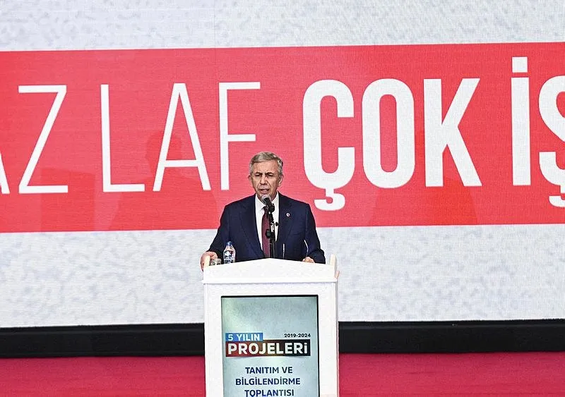 Bu haber sadece TAKVİM'de: Mansur Yavaş CHP'ye rest çekti! Afişlerinden logoyu sildi, mitinglerinde CHP bayrağına sansür uyguladı!-2