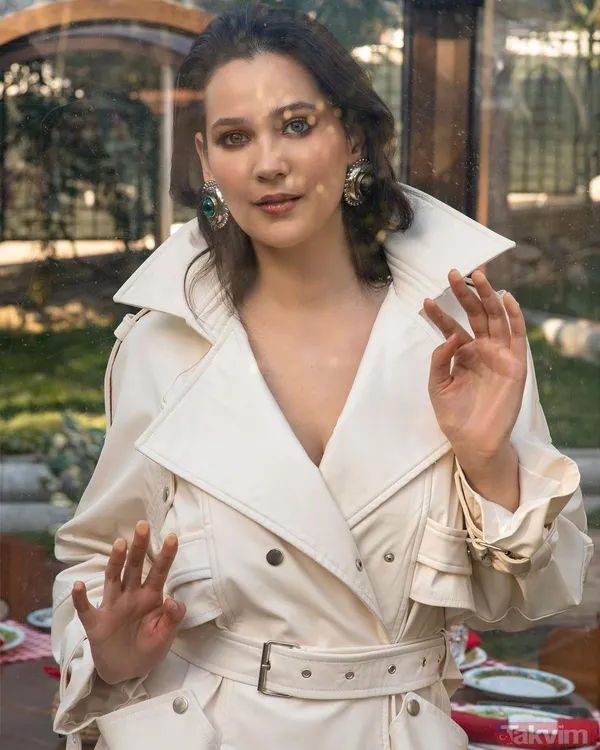 Gönül Dağı'ndan ayrılacağı iddia edilen Gülsim Ali bir konuştu pir konuştu 'herkes filtreli herkes estetikli' Gönül Dağı Dilek... - 14