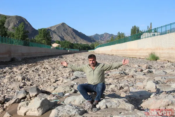 İlk defa oldu! Çoruh Nehri'ni besleyen Oltu Çayı baharde debisinin artması gerekirken kurudu - 2