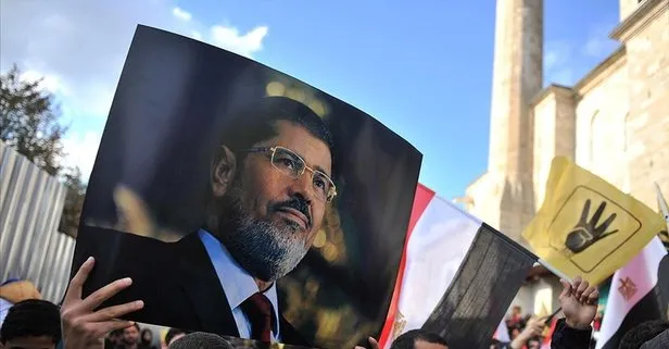 SON DAKİKA... Diyanet İşleri Başkanlığı Mursi için gıyabi cenaze namazı kıldırılacak