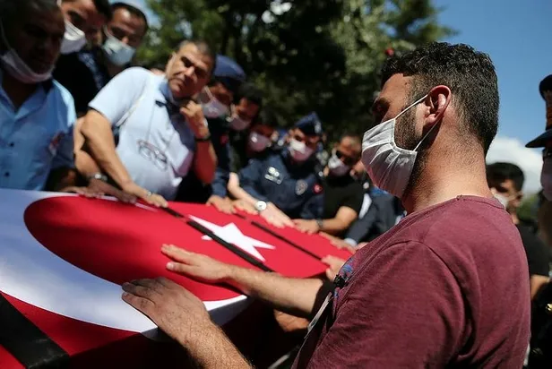 Van'da şehit olan kahraman polislere son veda-6