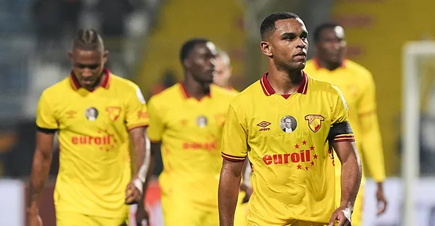 Göz Göz'e 3 dakika yetti! Kasımpaşa - Göztepe: 0-2 | MAÇ SONUCU