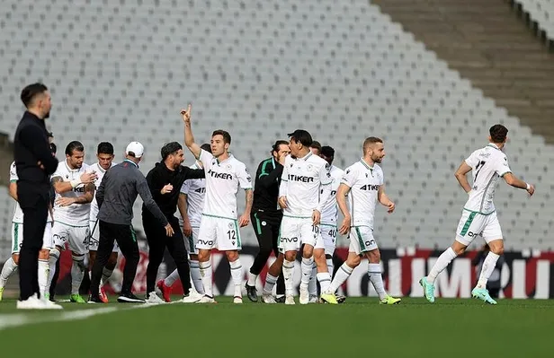 besiktas-kara-bulutlari-dagitmak-istiyor-super-ligde-5-mactir-kazanamayan-kara-kartal-hedef-mutlak-galibiyet-1639257965938.jpeg Beşiktaş kara bulutları dağıtmak istiyor! Süper Lig'de 5 maçtır kazanamayan Kara Kartal'da hedef mutlak galibiyet-14