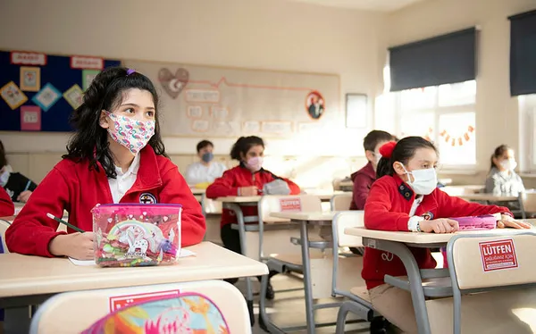 Son dakika: Milli Eğitim Bakanlığı yeni öğretim yılı takvimini açıkladı! Karneler ne zaman verilecek?-9