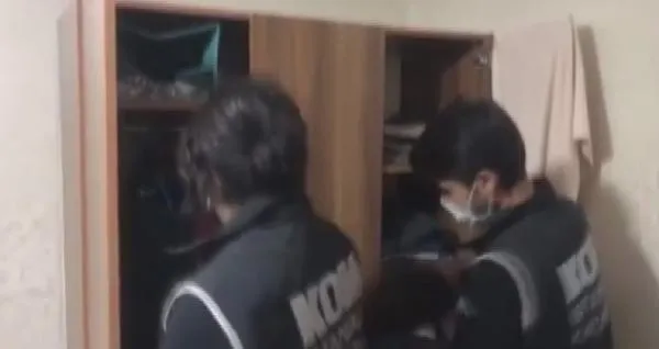 SON DAKİKA: İstanbul merkezli 6 ilde FETÖ'ye şafak baskını: Çok sayıda kişi gözaltına alındı-3