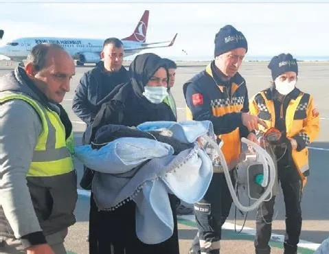 hollandali-doktorlarin-yasamaz-dedigi-huseyin-hatipoglu-turkiyede-iyilesti-1671494554251.jpeg Hollandalı doktorların ‘Yaşamaz’ dediği Hüseyin Hatipoğlu, Türkiye’de iyileşti-8