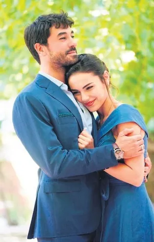 Kalp Yarası'nda aşk bacayı sardı! Türkiye Ferit ile Ayşe'ye kilitlendi