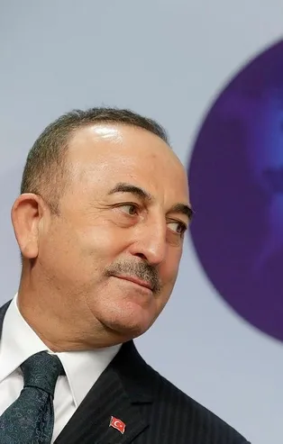 Bakan Çavuşoğlu'ndan Rusya'nın Türkiye'ye uçuşları kısıtlaması ile ilgili son dakika açıklaması