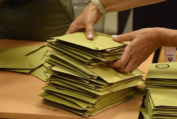 İşte masadaki son seçim anketi