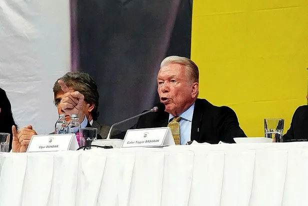 fenerbahce-kongeresinde-baskan-erdogan-dusmanligi-en-buyuk-zarari-erdogandan-gorduk-1687041313178.jpeg Fenerbahçe Kongre üyesi Burhan Özbilgin'den Başkan Erdoğan düşmanlığı: En büyük zararı Erdoğan'dan gördük-3