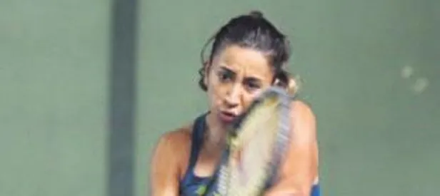 Çağla Büyükakçay ilk turda safdışı kaldı