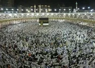 Yarın Umreden 21 bin kişi Türkiyeye geliyor! İşte alınan koronavirüs önlemleri