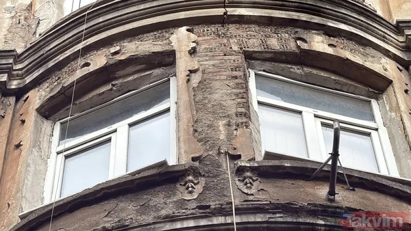 İngiliz John Paul Goss Beyoğlu’nda misafir kaldığı evde ölü bulundu: Kolunda kemer yanında şırınga! "Profesör" iddiası - 7