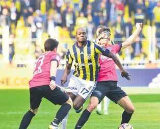 Senegalli yıldız Sow yeniden kiralanacak