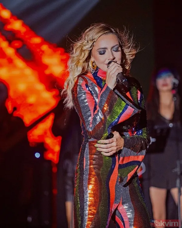 Mehmet Dinçerler fena aşka geldi Hadise'siyle sarmaş dolaş paylaştı 'hep yanımda ol' Hadise'nin doğum günü vesile oldu - 22