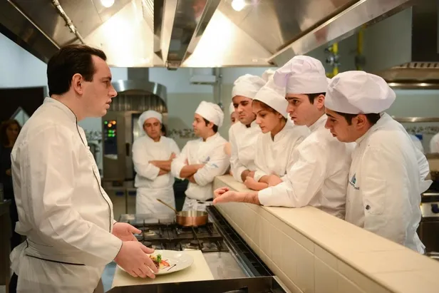 2,4 yıllık Turizm Otelcilik ve Gastronomi bölümü başarı sıralaması! Turizm ve Otel İşletmeciliği, Gastronomi 2022 TABAN PUANLARI!-6
