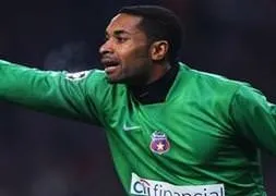 İmza için İstanbul’a geliyor!