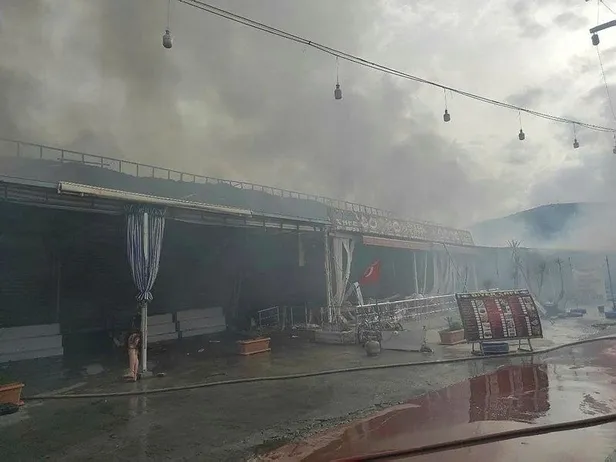 Aydın'da korkutan yangın! Çok sayıda dükkan küle döndü: Can kaybı yok-4