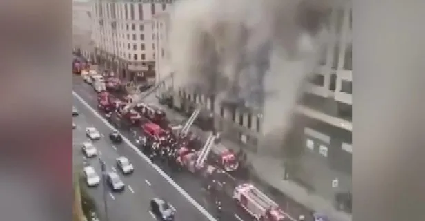 Moskova’nın merkezi alev alev yandı